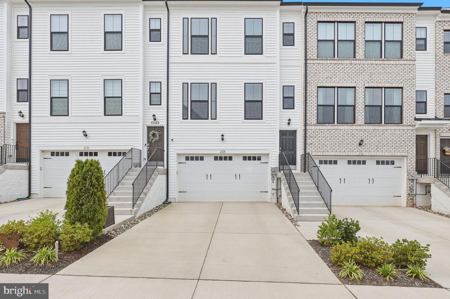 2128 Peace Lily Lane
