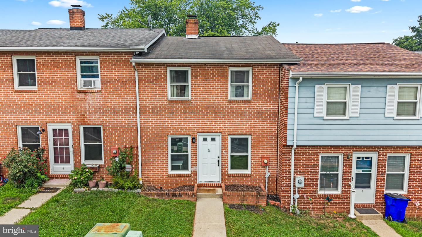 5 Welty Avenue