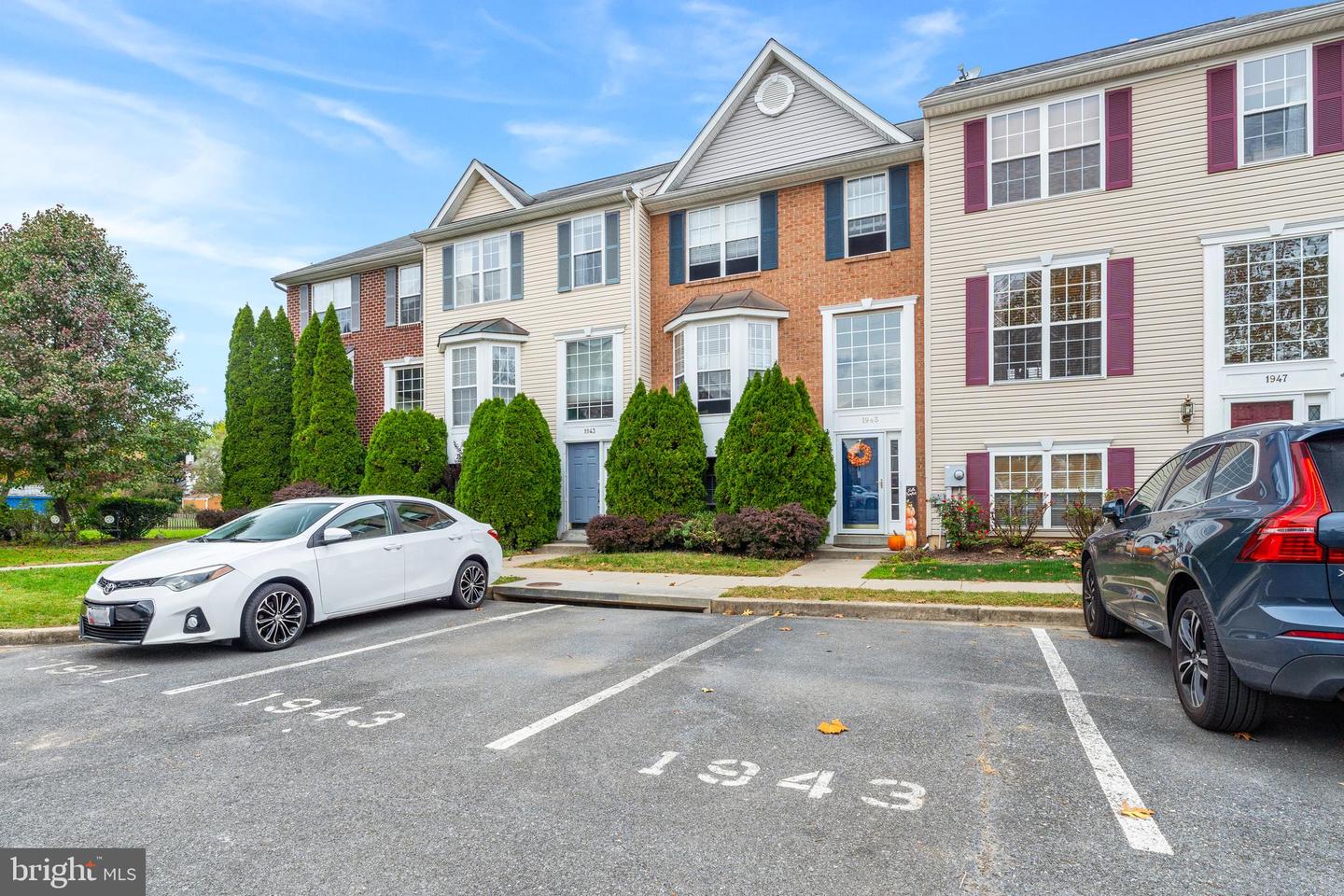 1943 Crossing Stone Court
