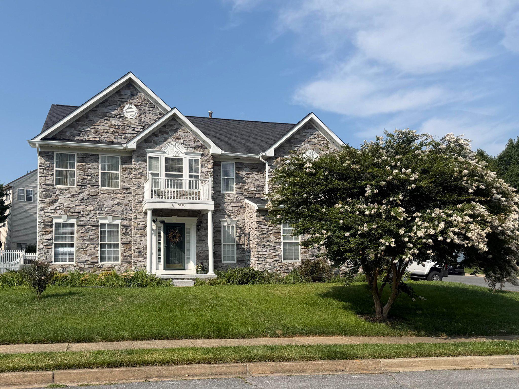 800 Aztec Drive