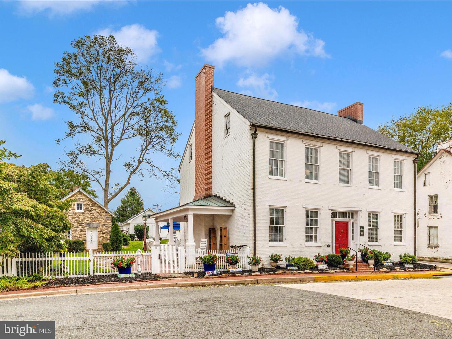 1 W Main Street