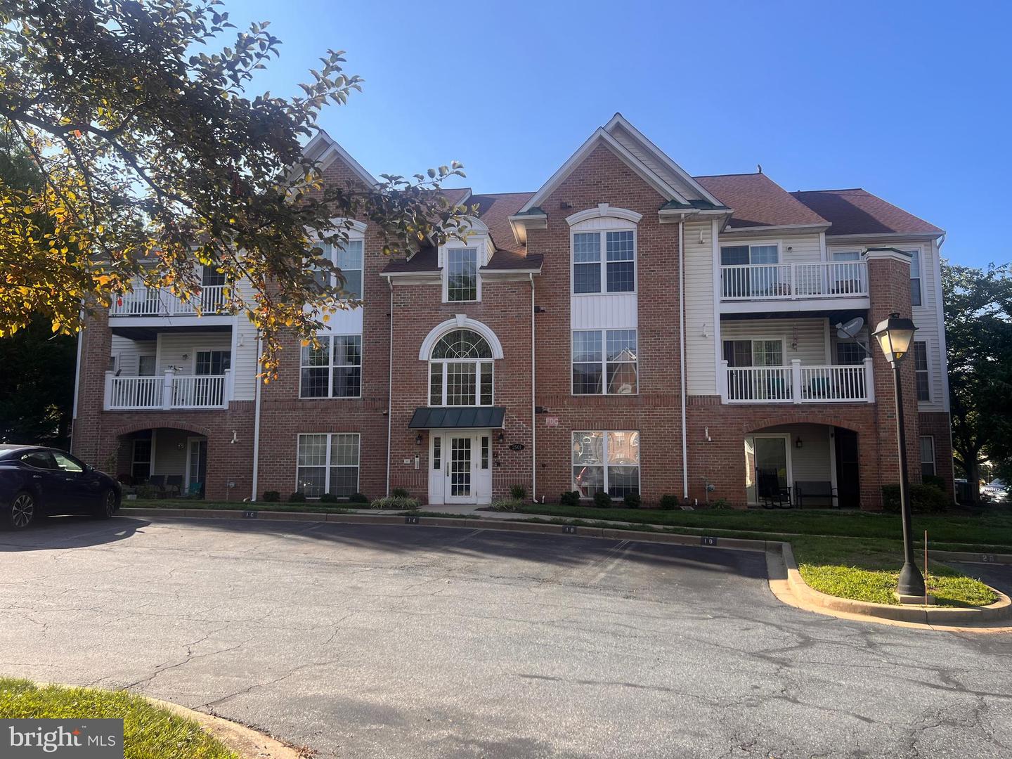 2501 Driftwood Court #2d