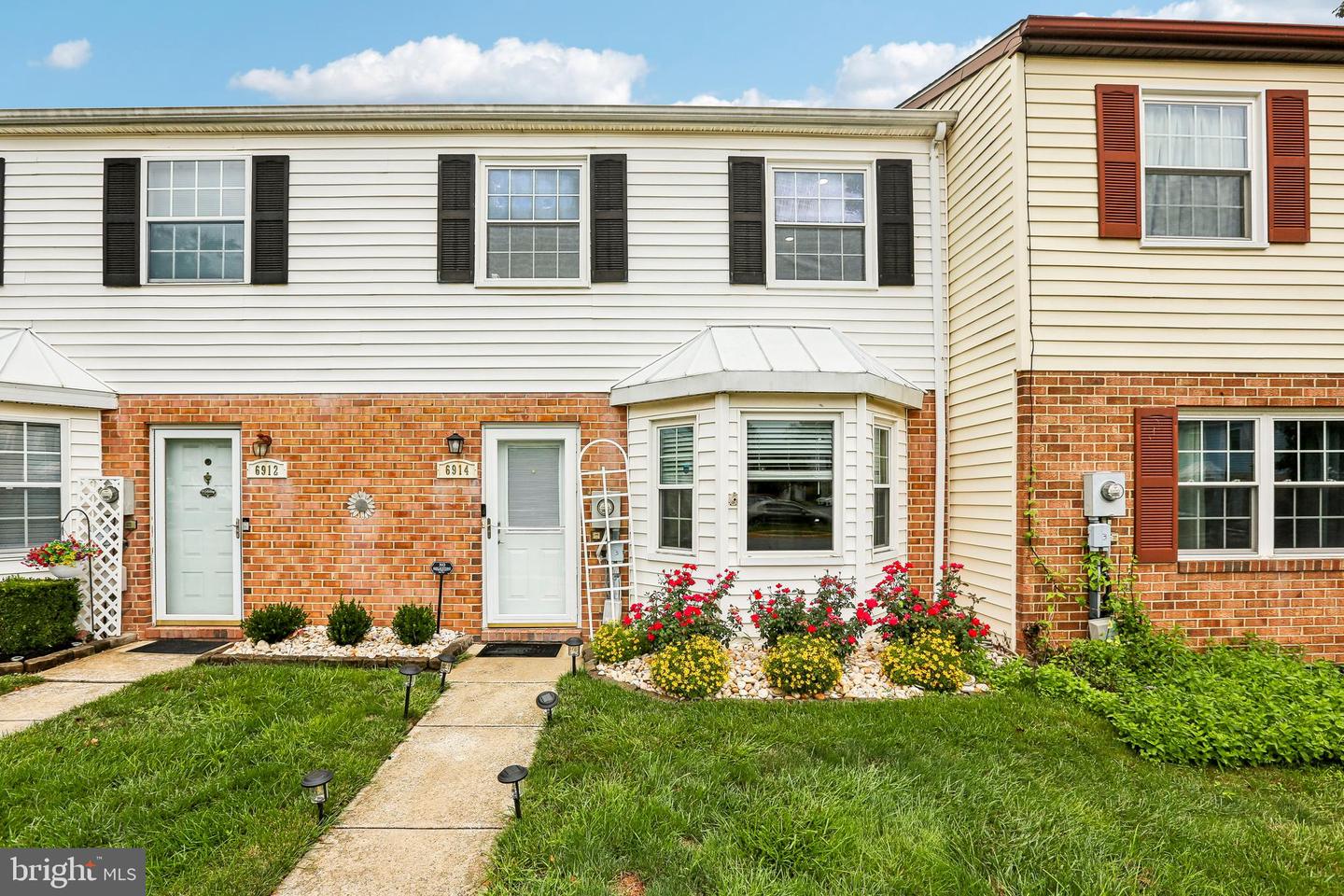 6914 Alex Court