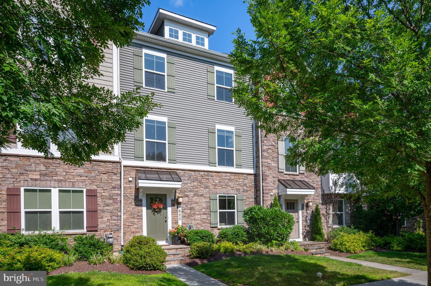 625 Potomac View Parkway