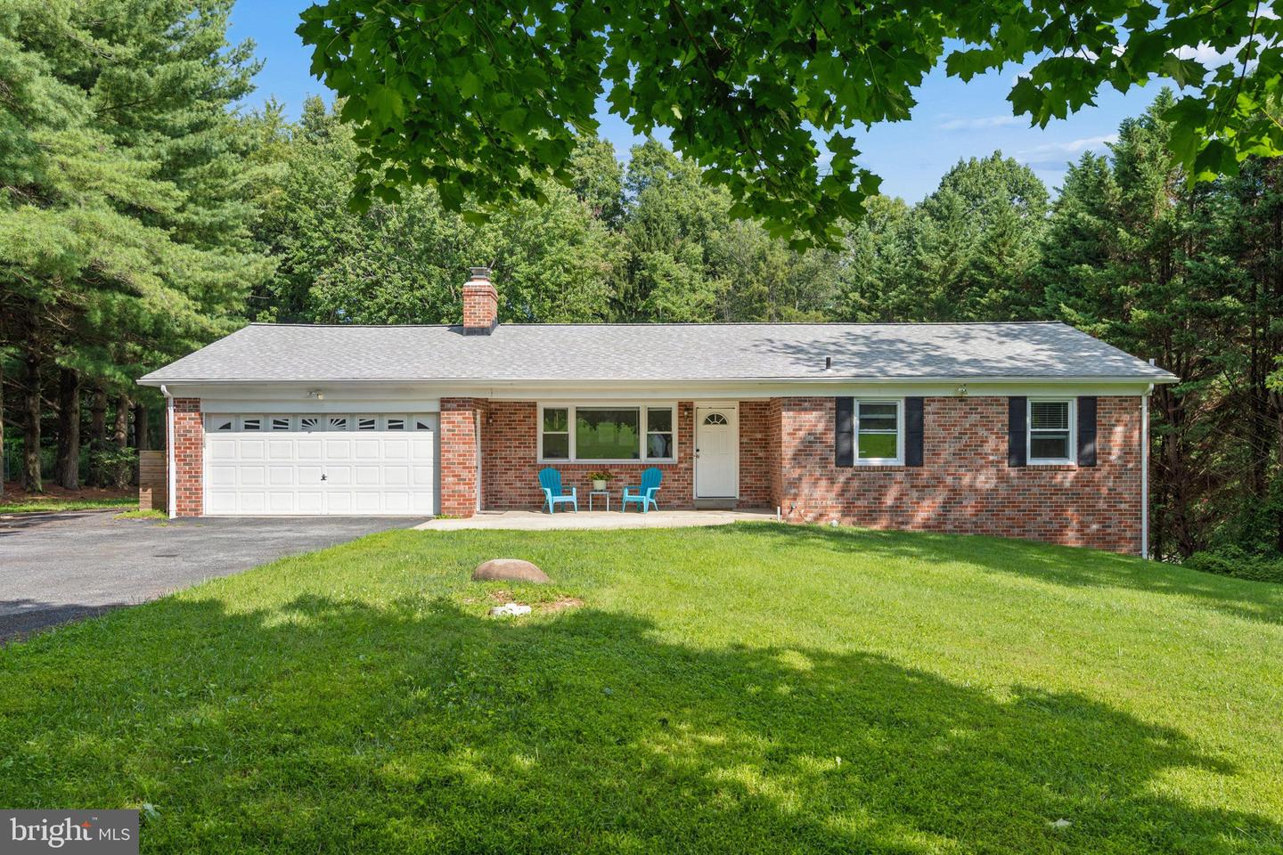 4946 Tall Oaks Drive