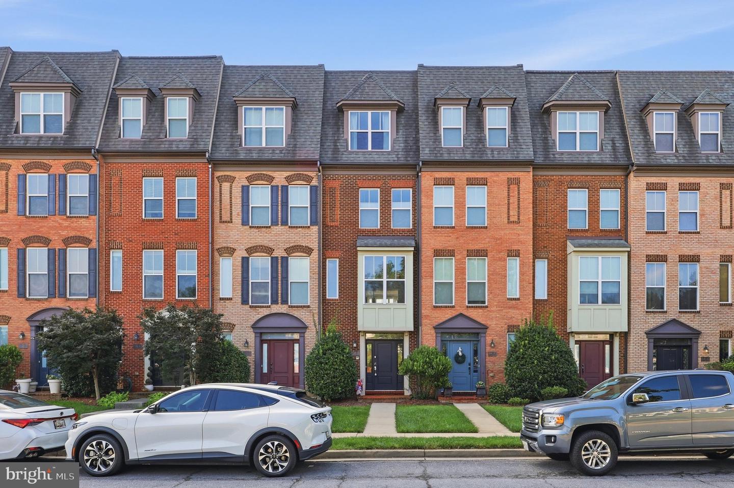 1410 Laurel Wood Way #83