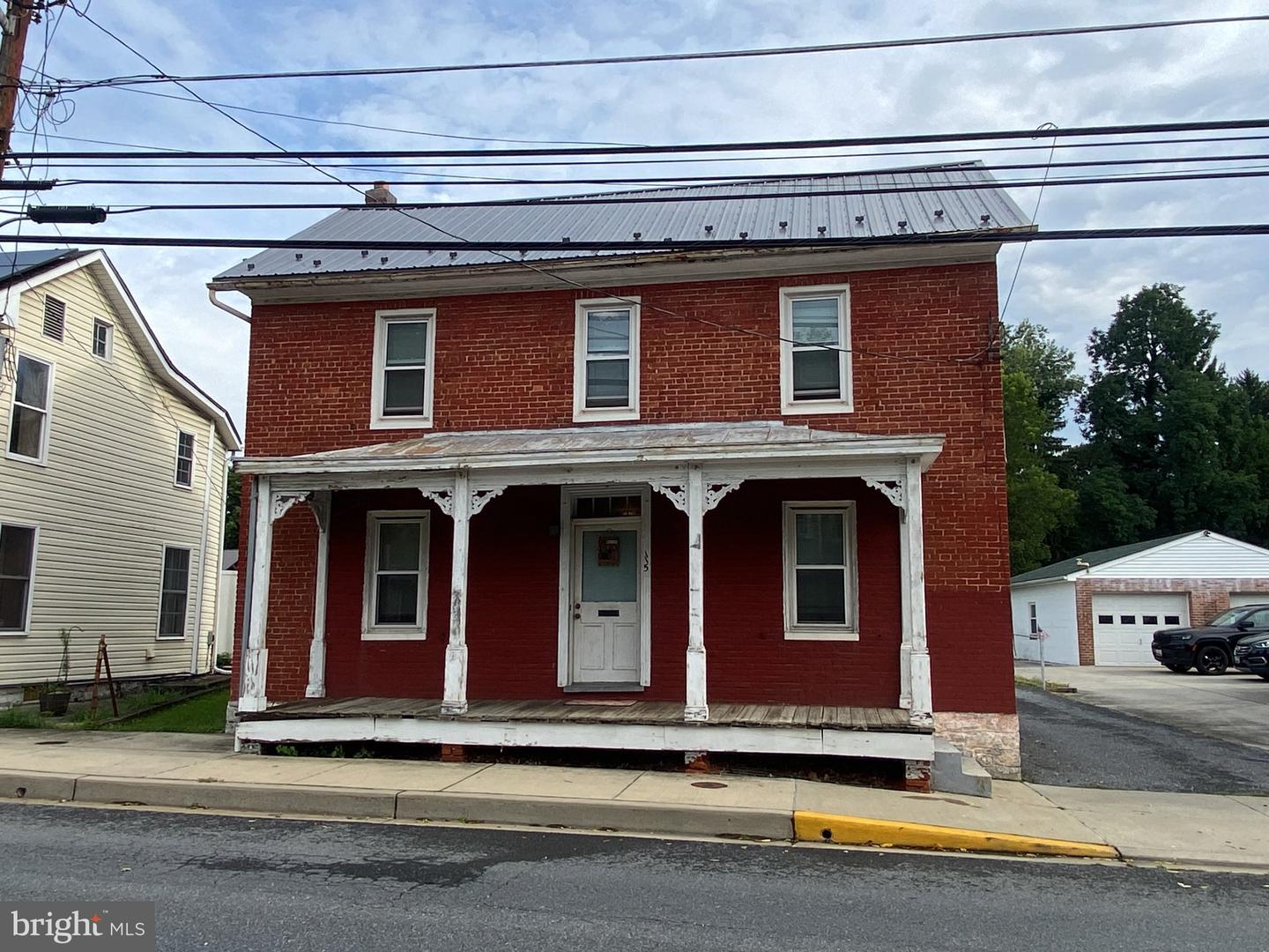 115 W Main Street