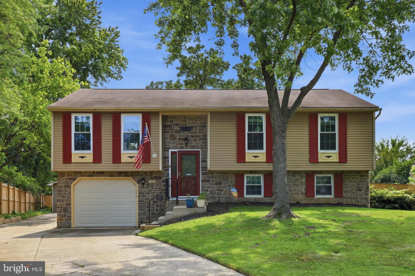 1182 Avondale Court