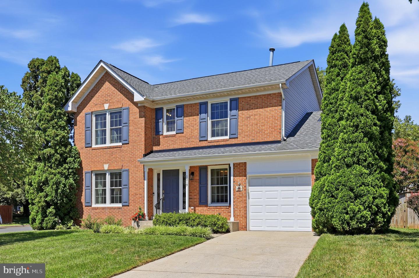 1019 Chinaberry Drive