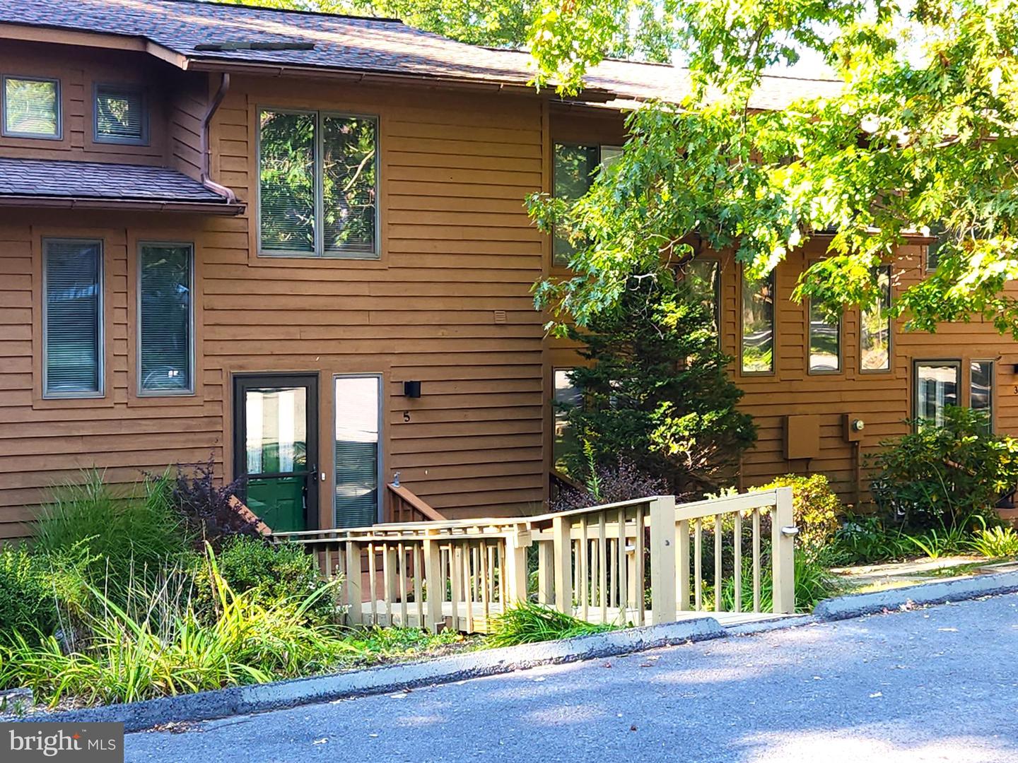 5 Laurel Brook Drive #5, Oakland