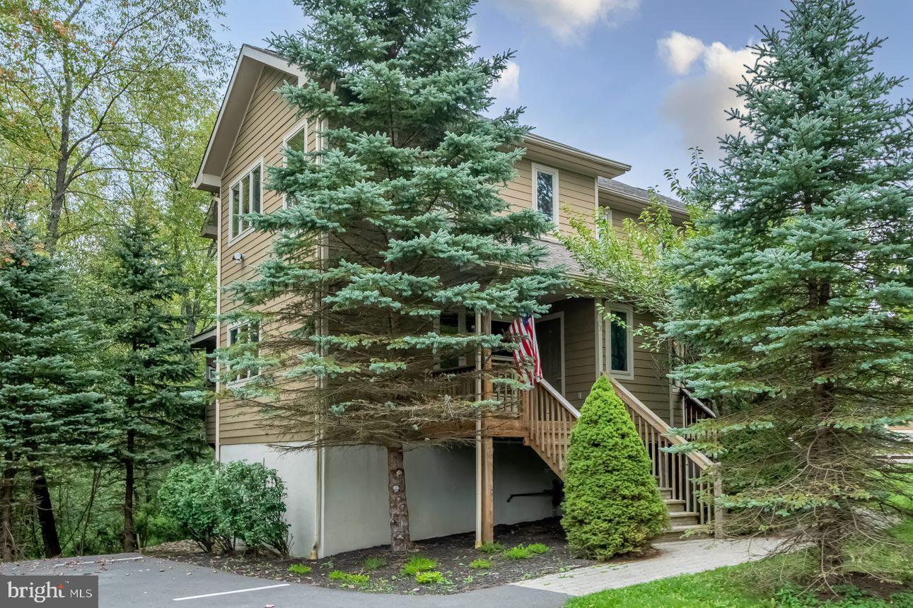 77 Marsh Hill Road #6, Mc Henry