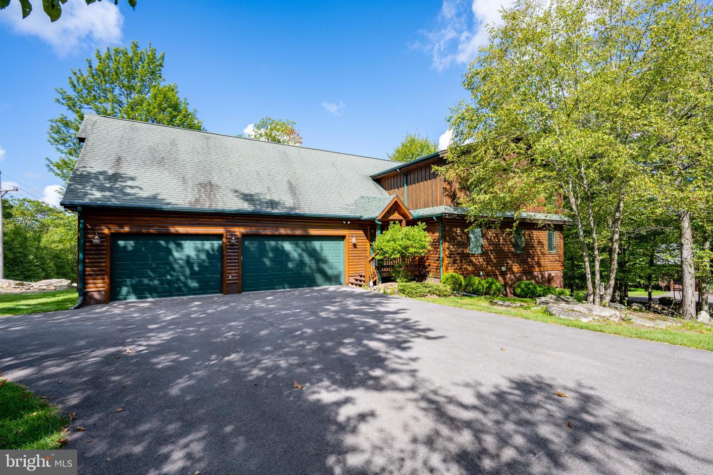 102 Mountainview Court, Oakland