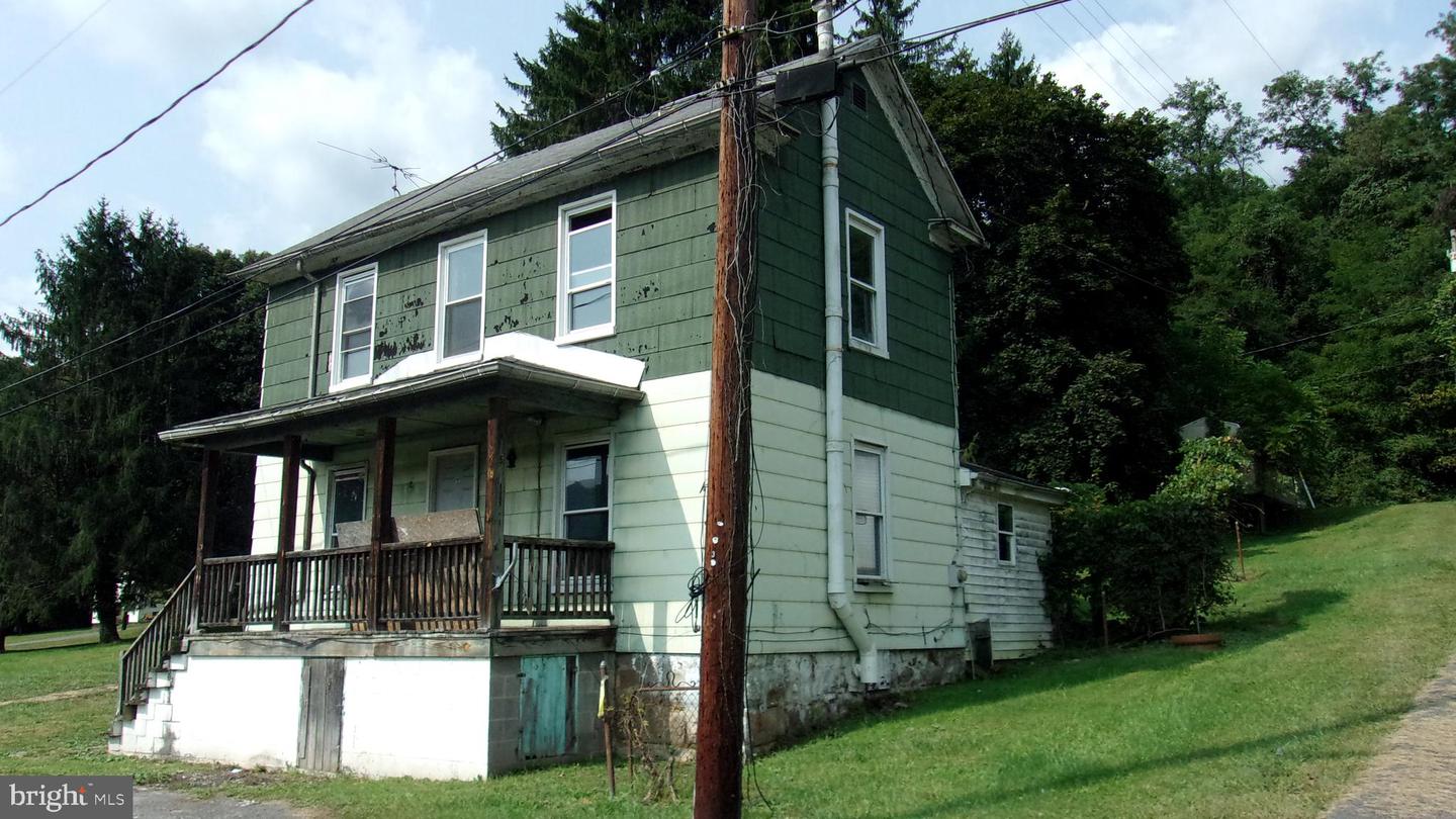 68 Knight Street