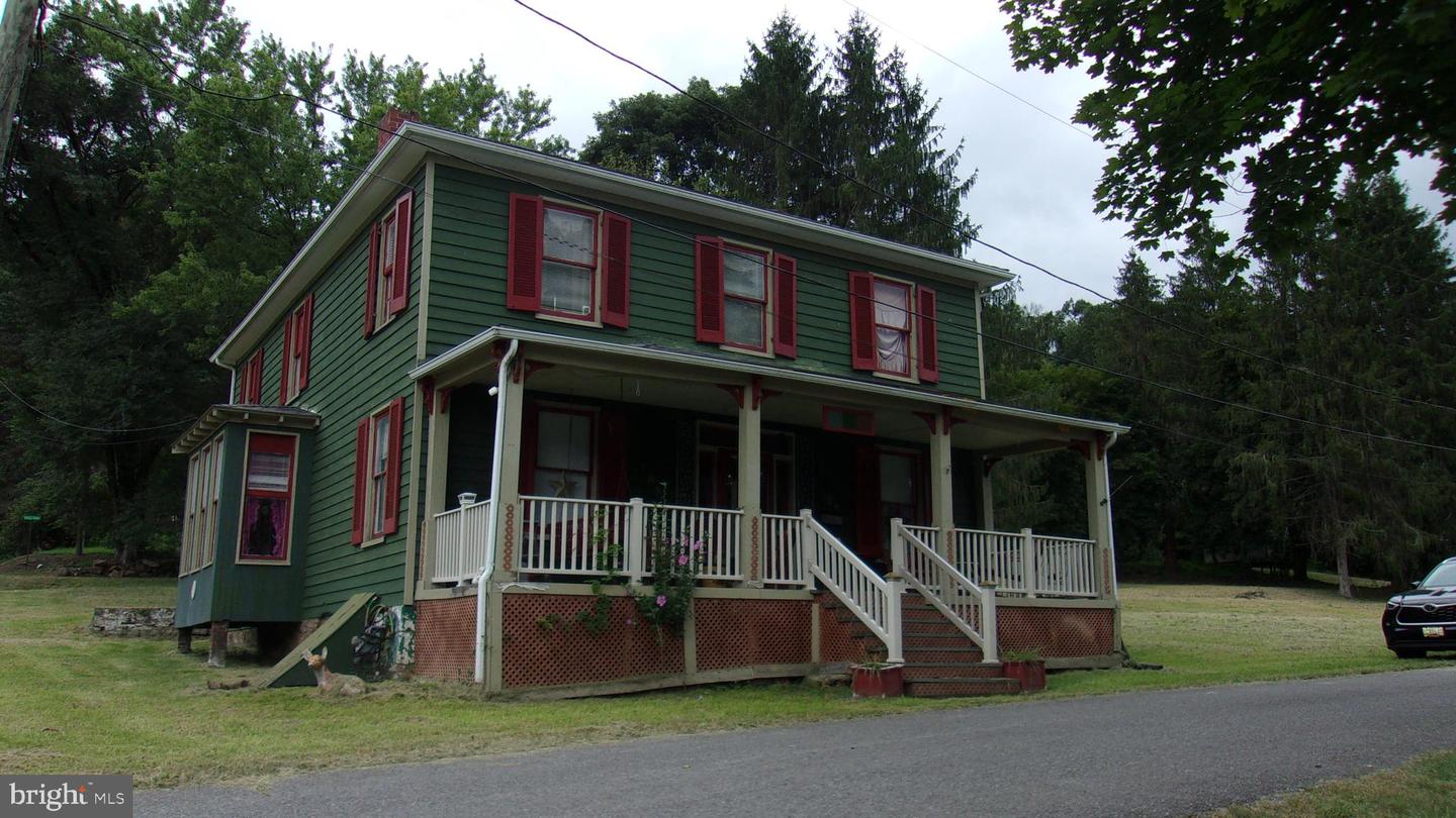 108 Knight Street