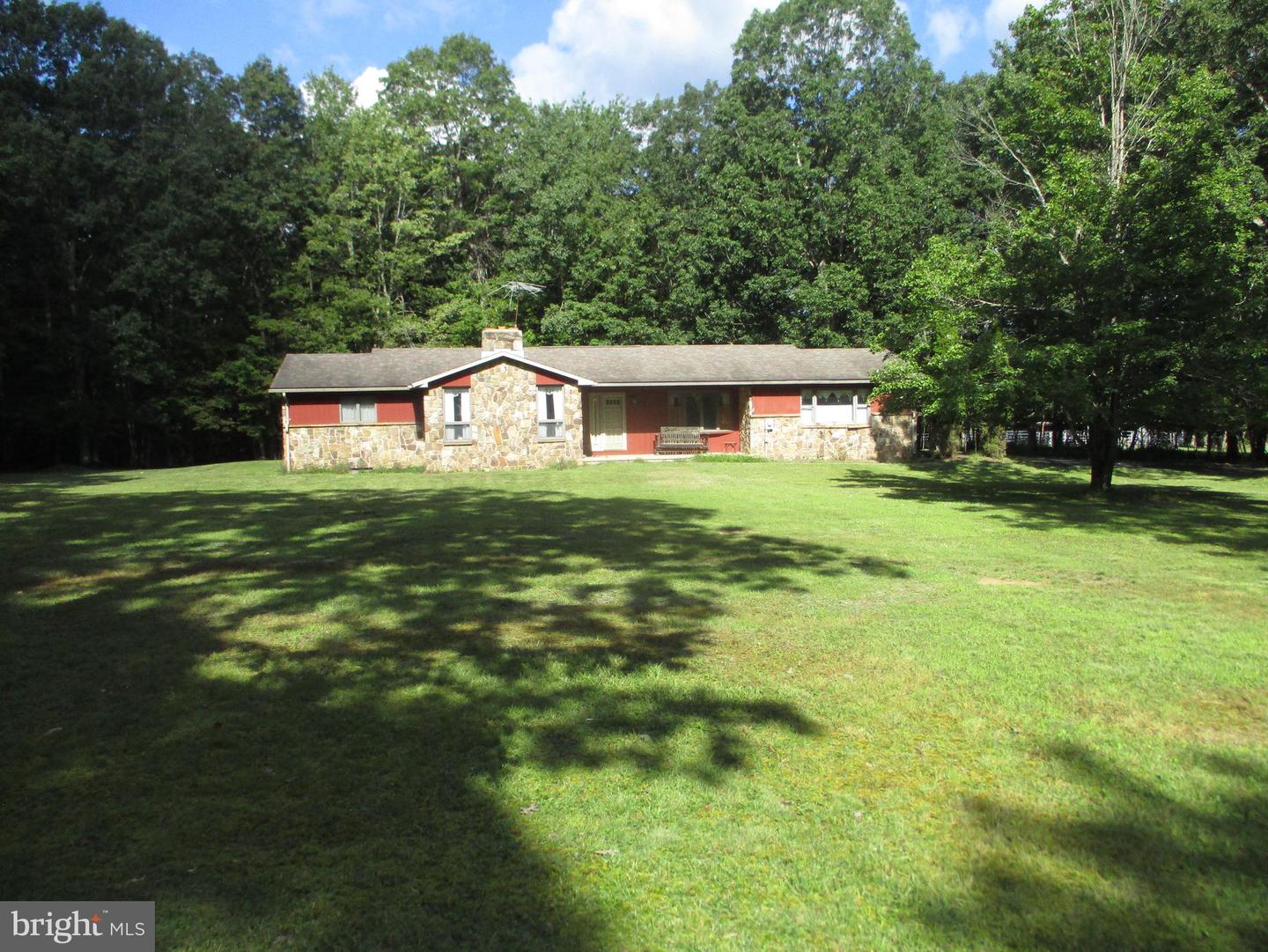 807 Green Glade Rd.