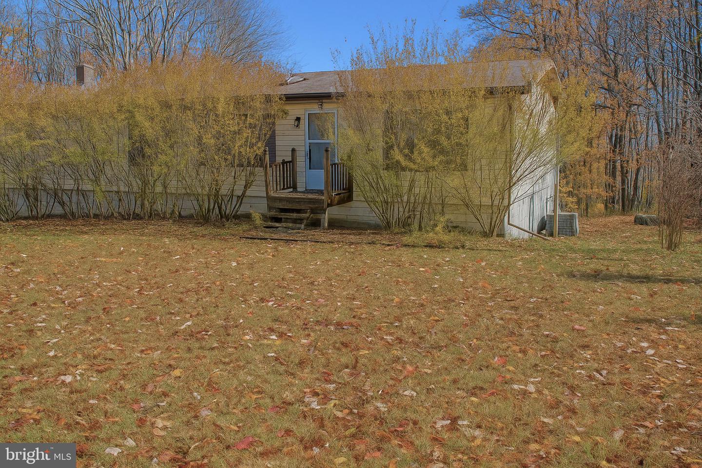 210 Lakeview Drive