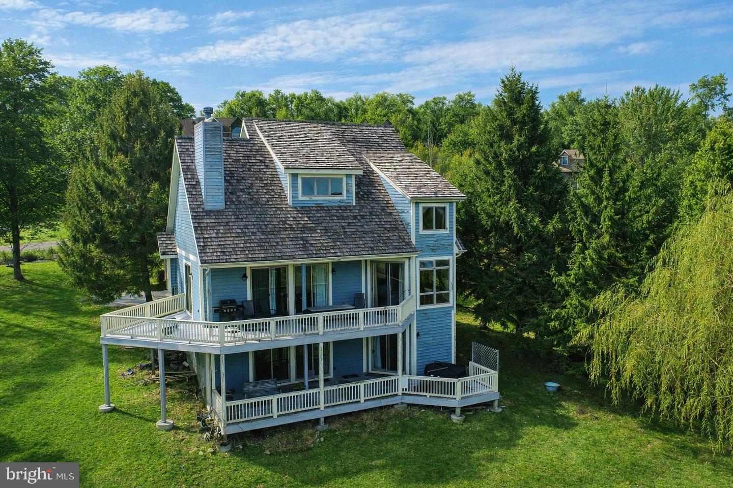 110 Highline Drive