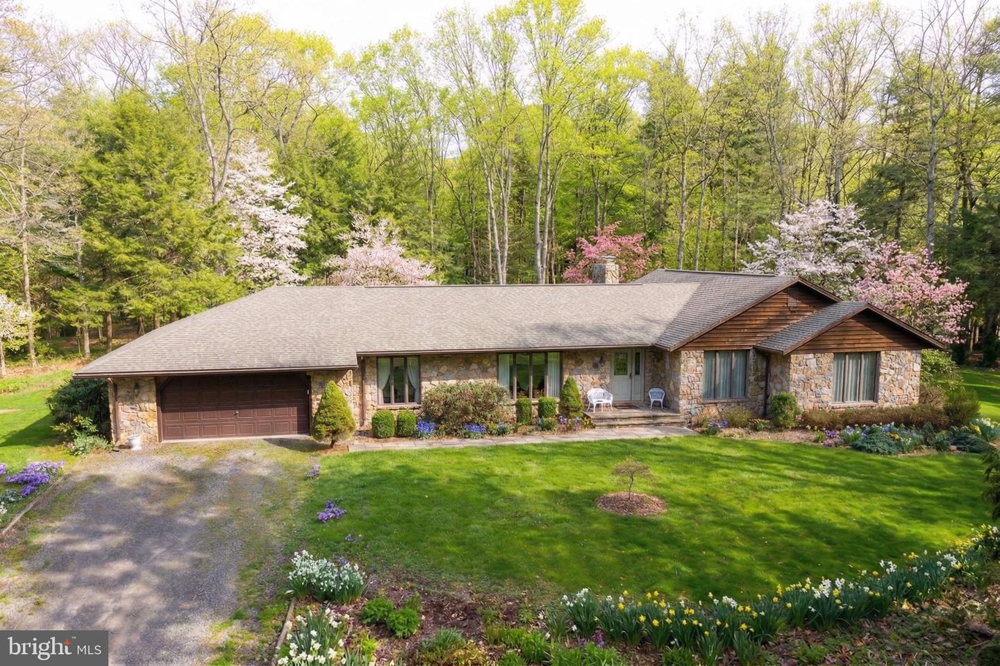 15443 Bittinger Road, Grantsville