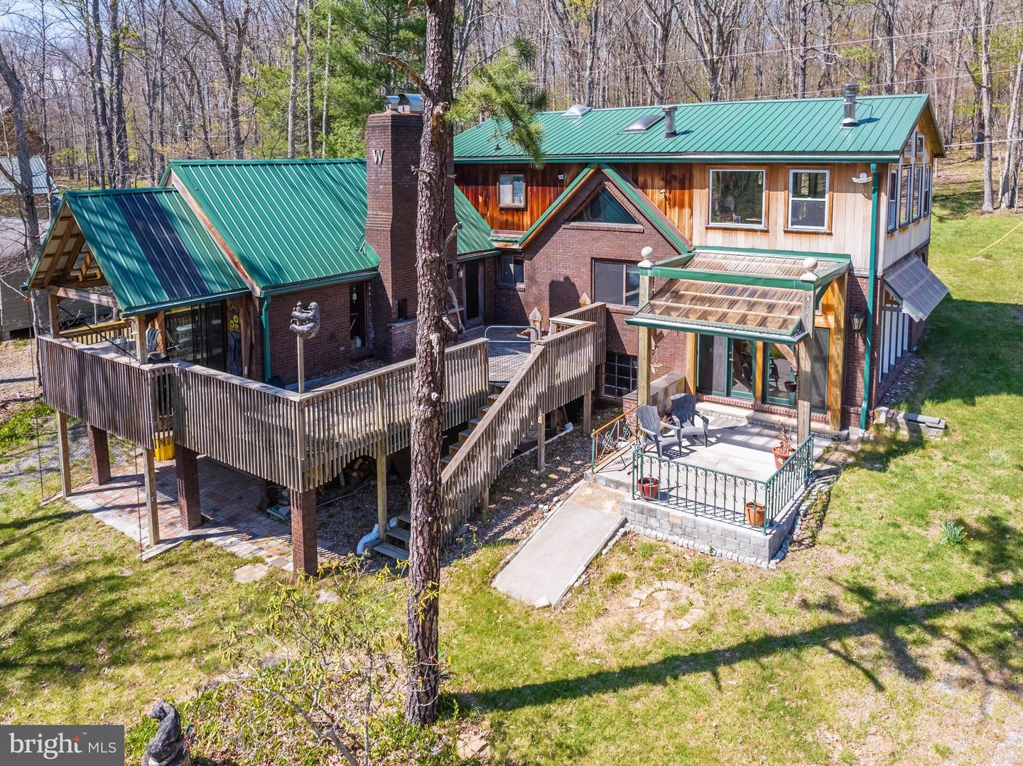 827 Penn Point Road