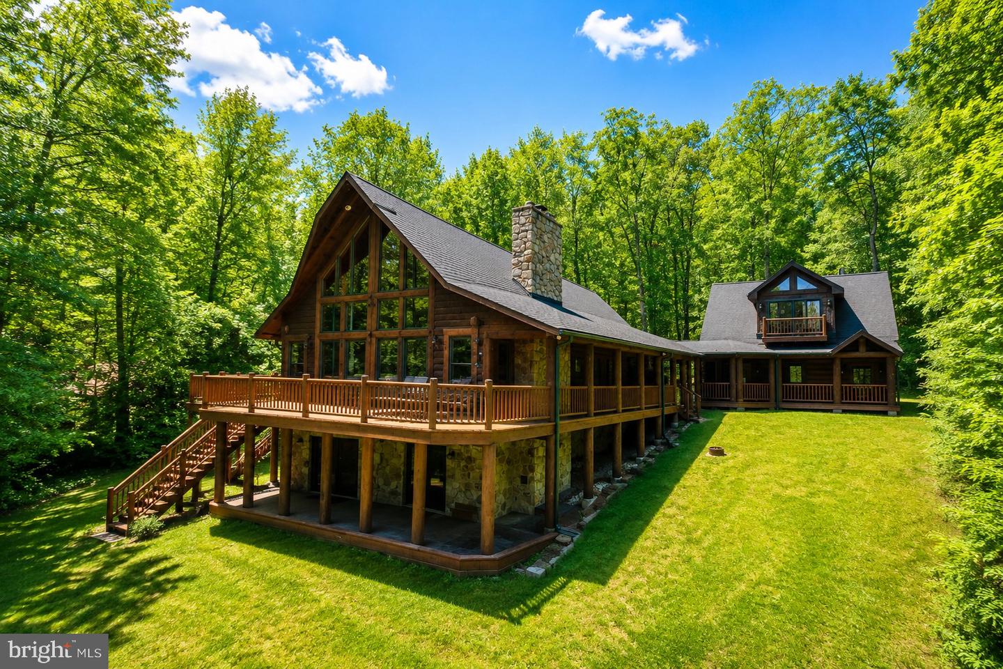 42 Red Oak Way