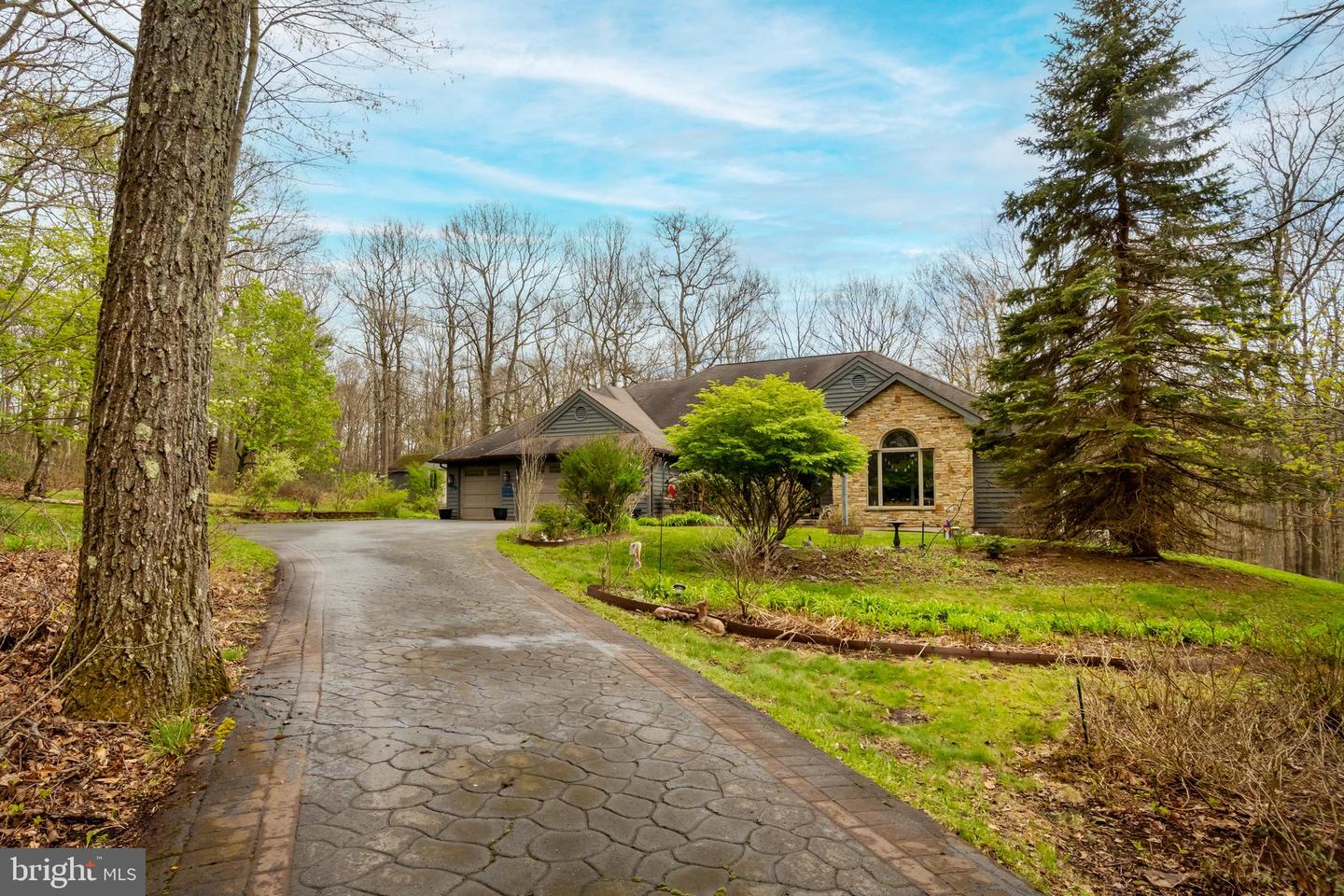 398 Snowbird Lane