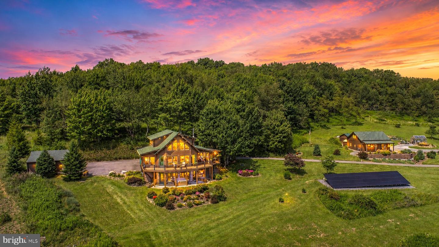 273 Daylily Lane