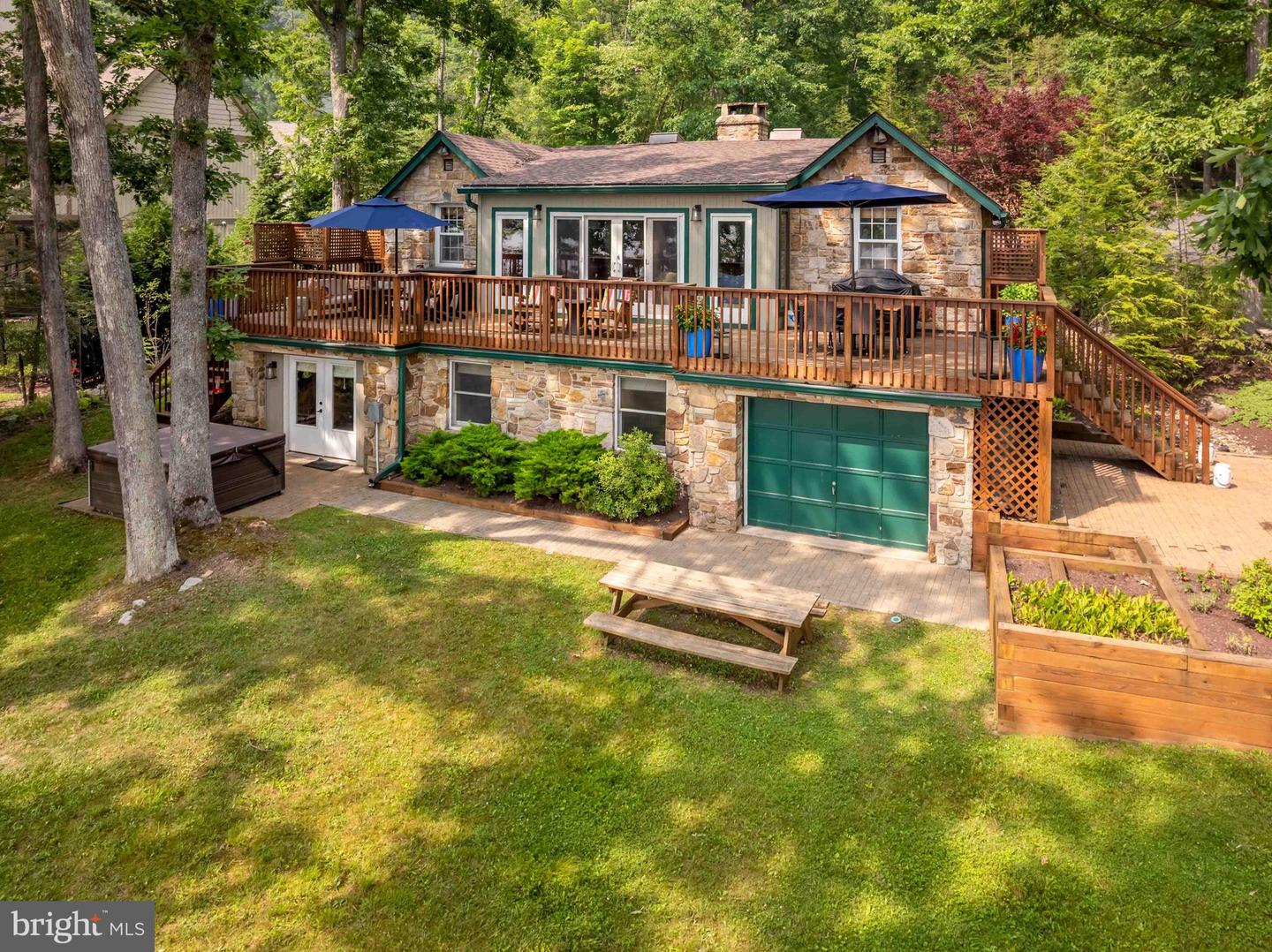 1106 Rock Lodge Road