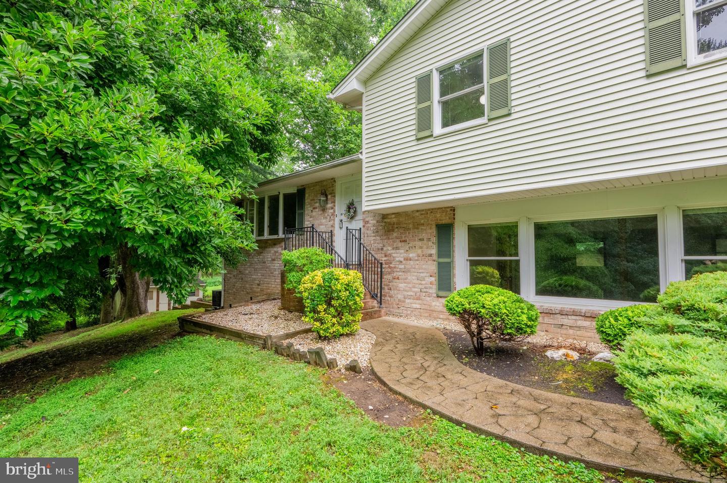 2005 Montford Drive, Forest Hill