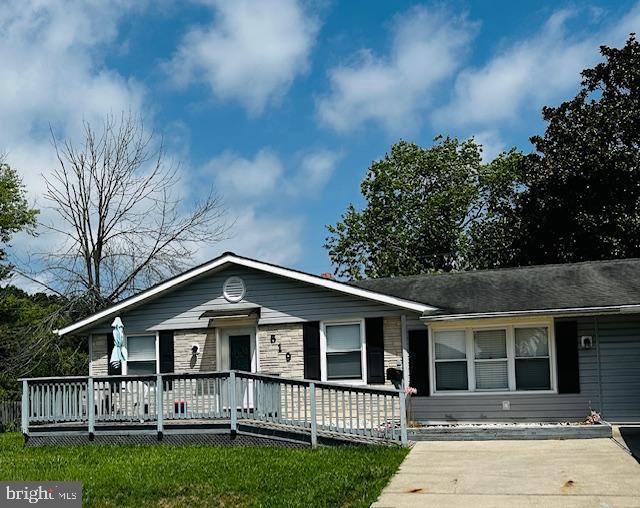 619 Aspen Lane, Edgewood
