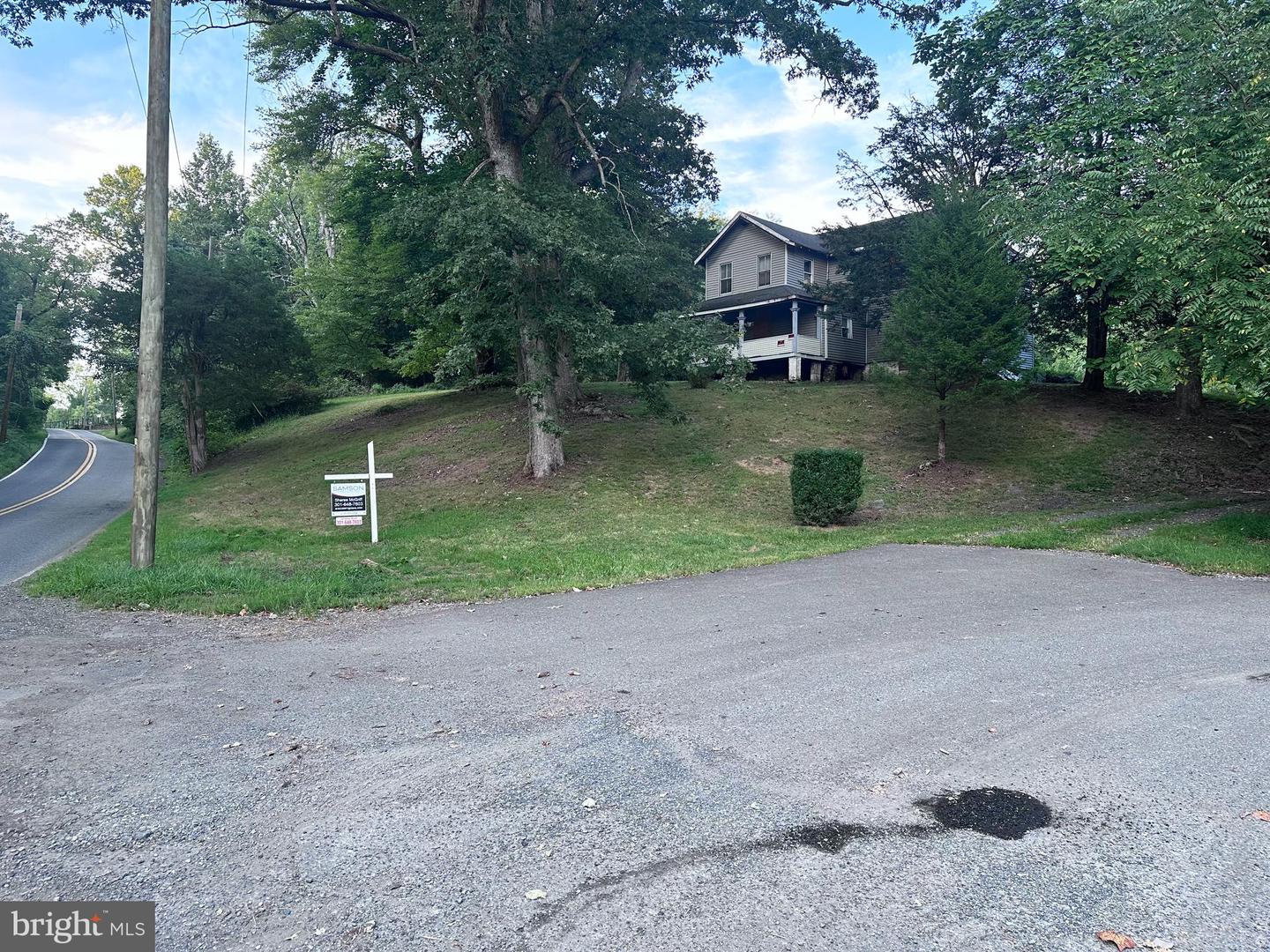 2454 Castleton Road