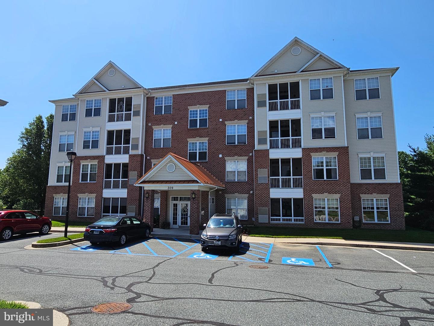 309 Tiree Court #203, Abingdon
