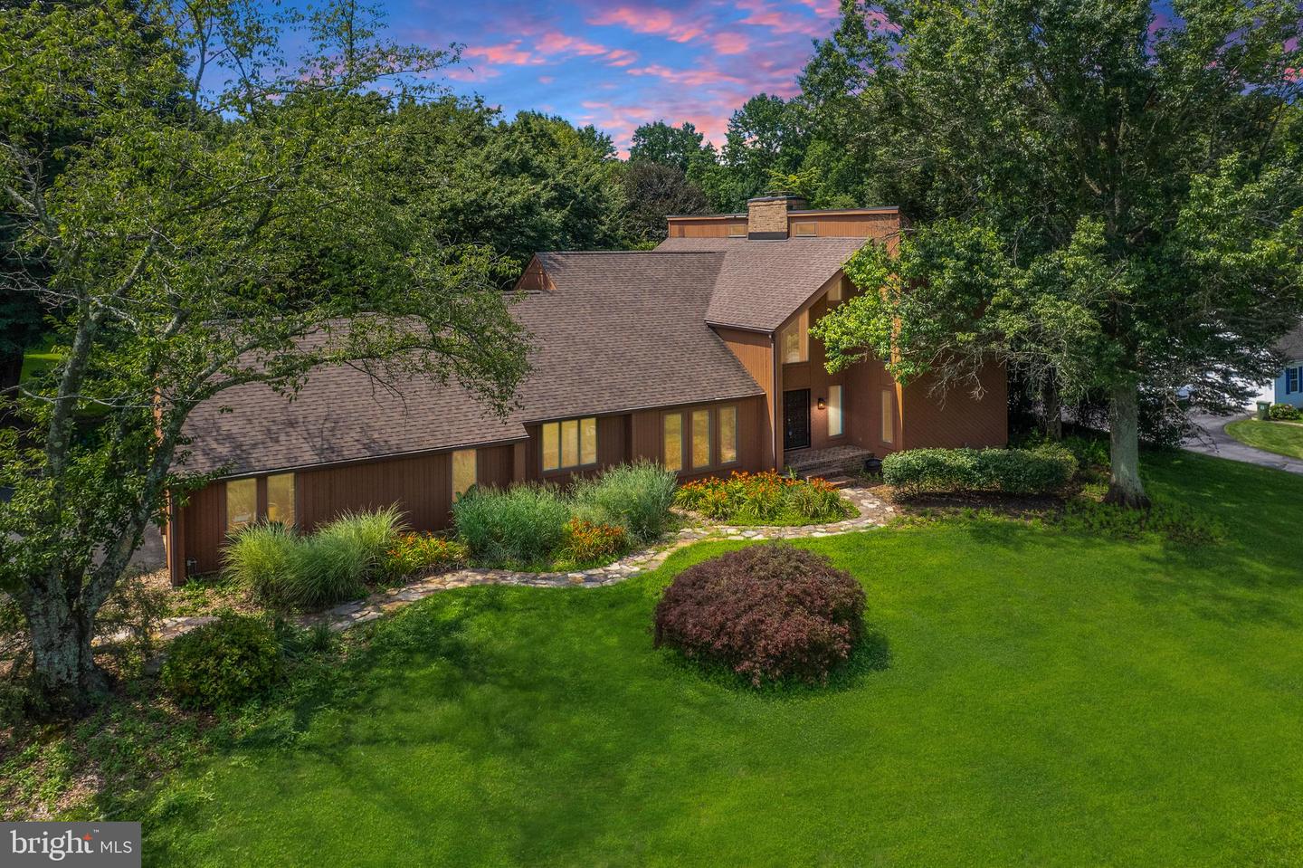 2413 Engle Road, Fallston