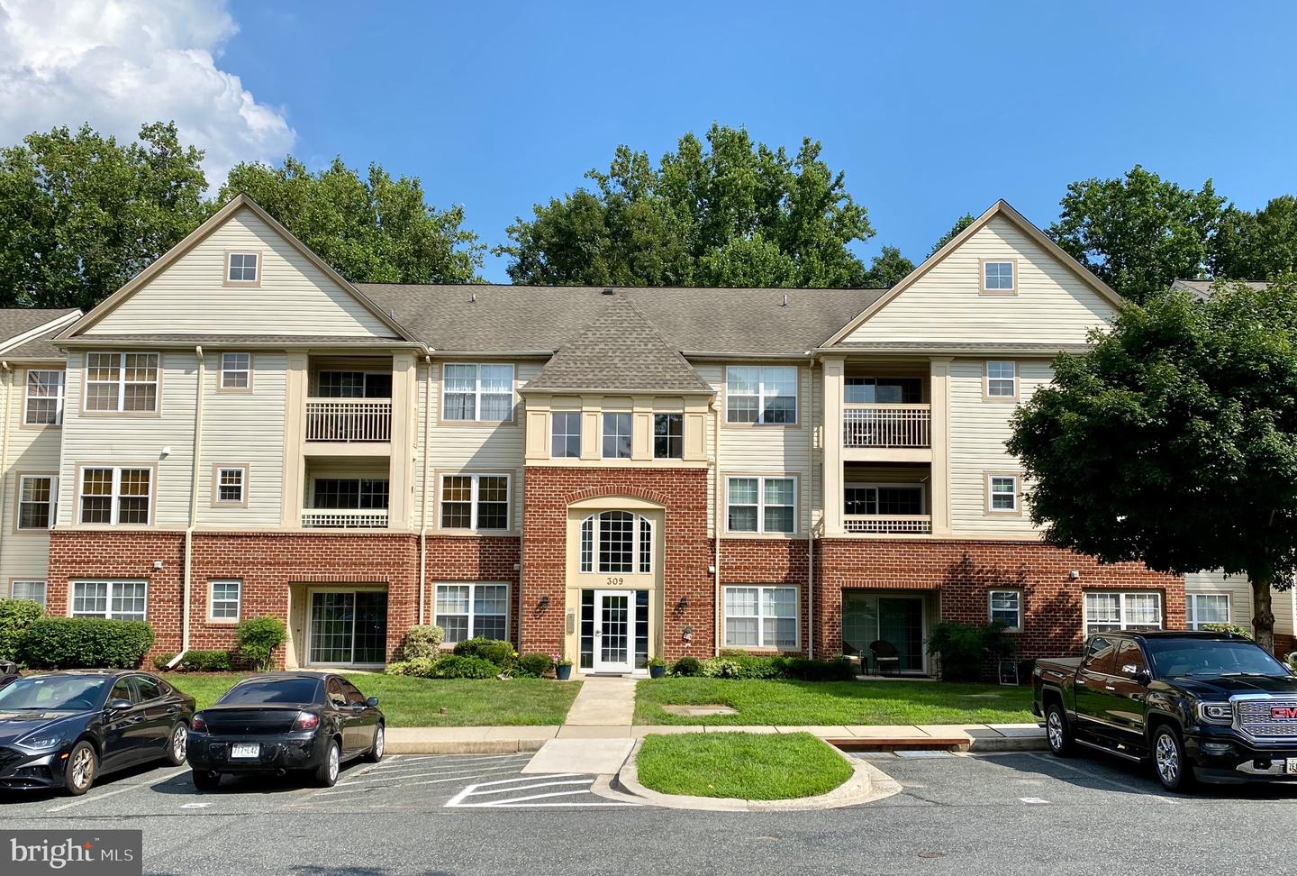 309 Tall Pines Court #9, Abingdon