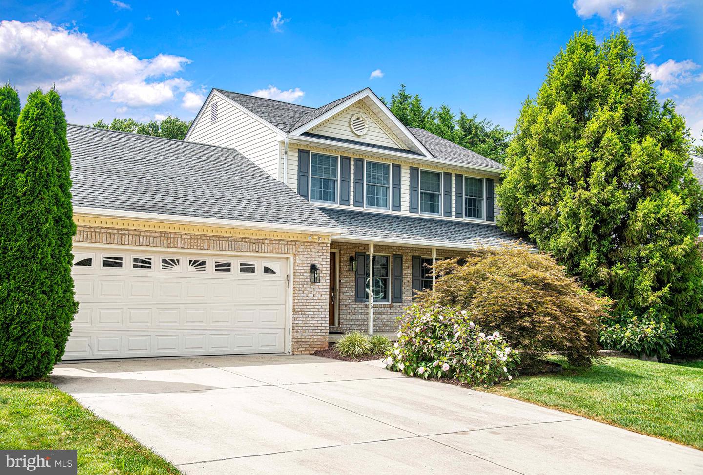 930 Delray Drive, Forest Hill