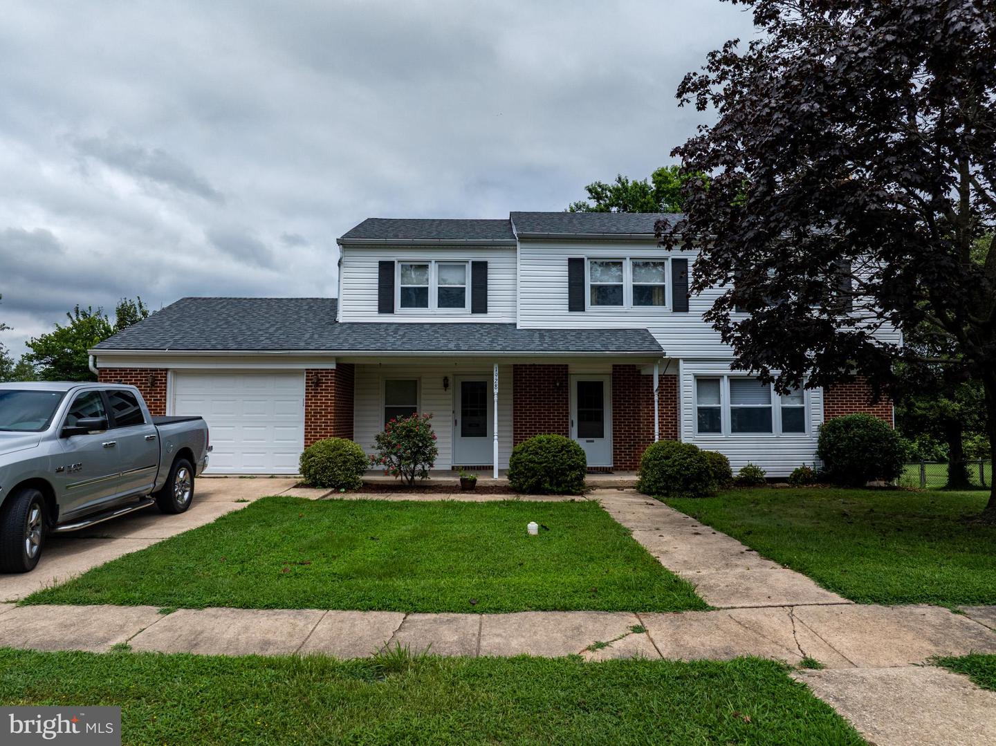 1928 Bayberry Road, Edgewood