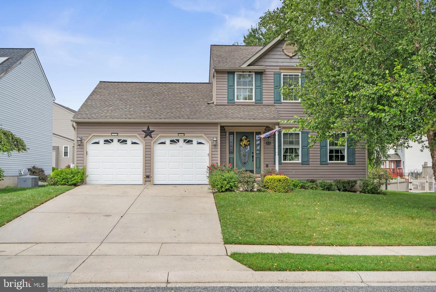 332 Ponfield Road E, Forest Hill