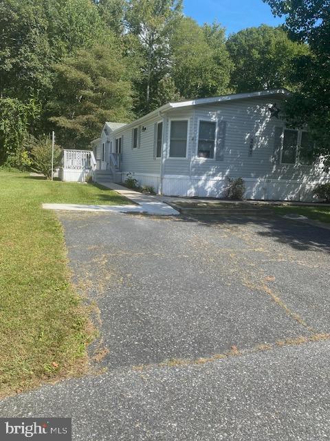 207 Poclain Rd Road #207