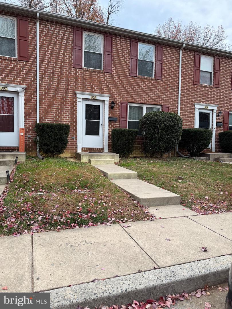 305 Center Deen Avenue, Aberdeen