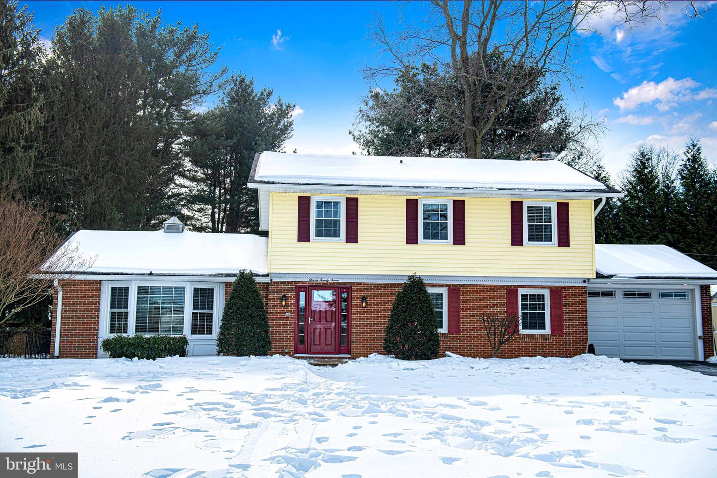 1127 Darlene Road, Forest Hill