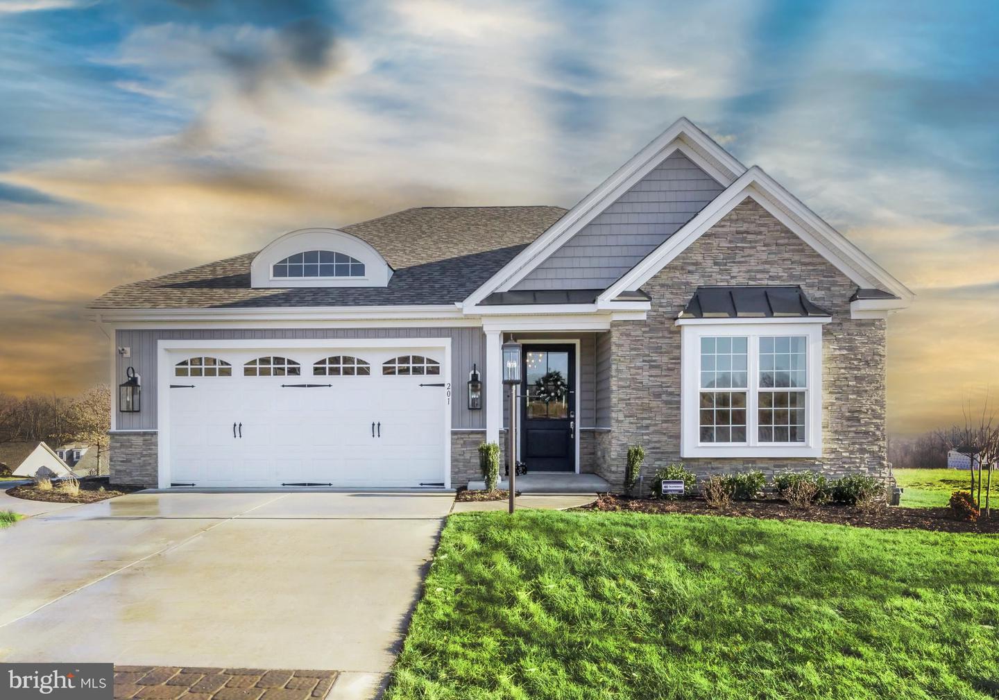 416 Bold Venture Ct
