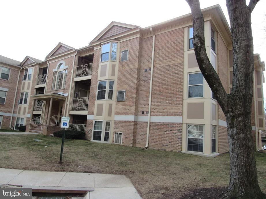3510 Thomas Pointe Court #2a