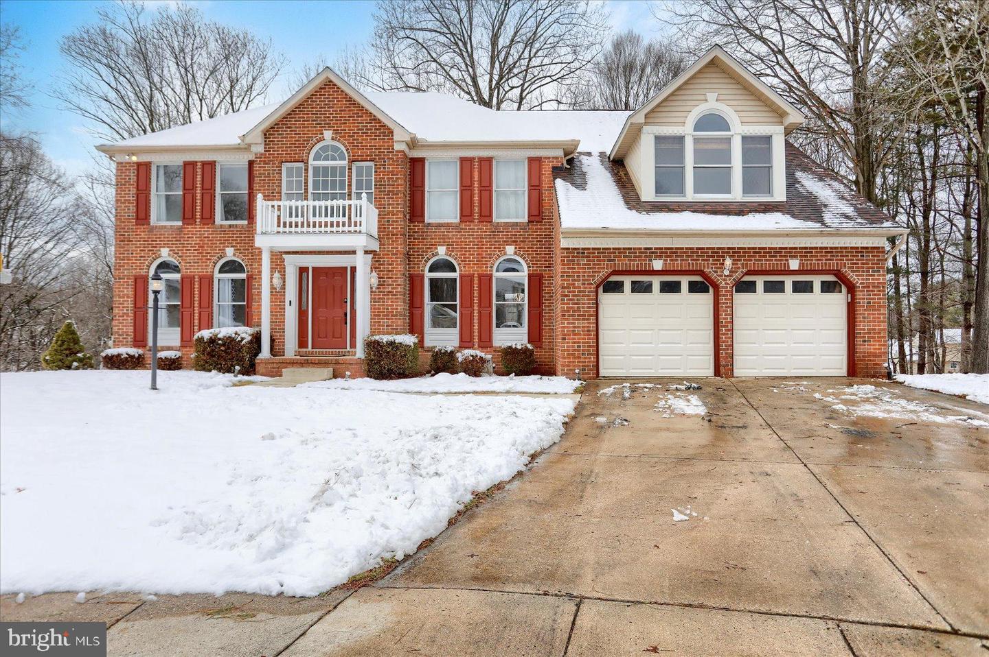 434 Dellcrest Drive, Forest Hill