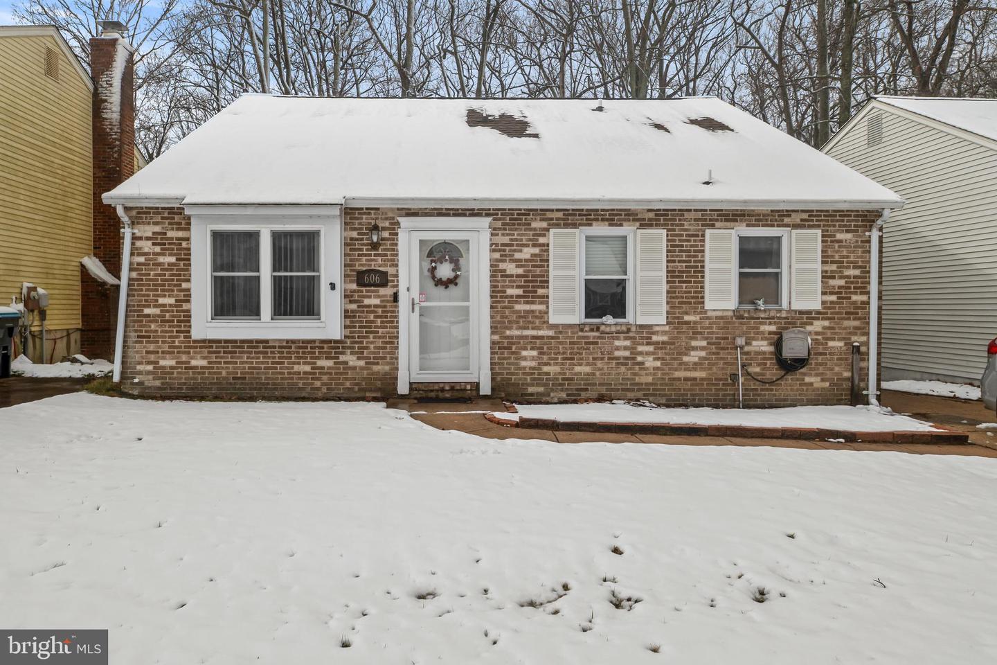 606 Harbour Oak Drive, Edgewood
