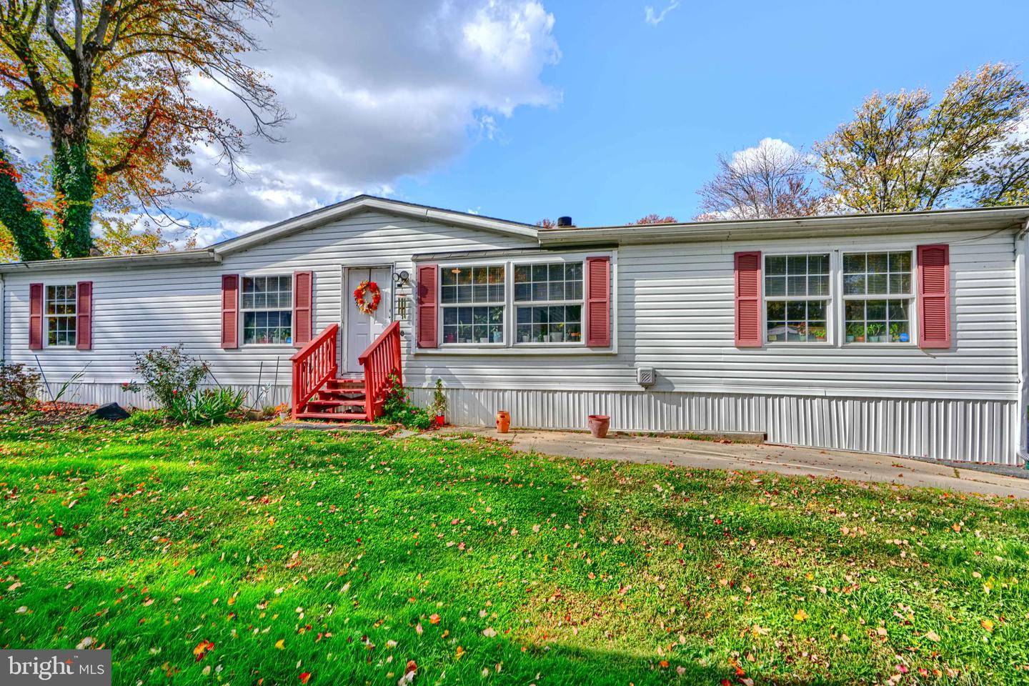 3 Locust Street