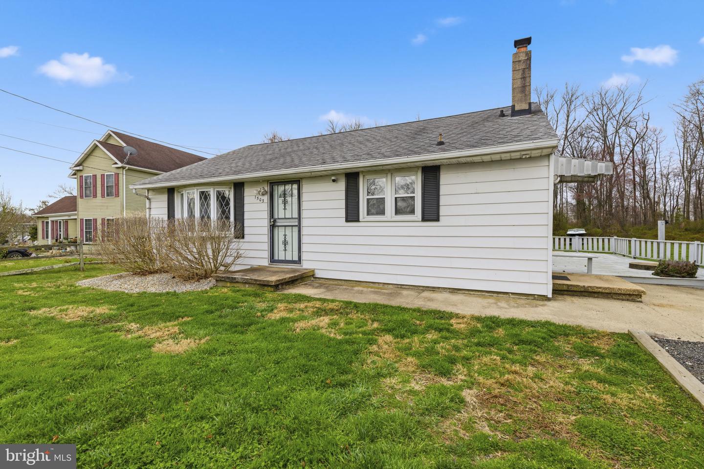1503 Green Road, Edgewood
