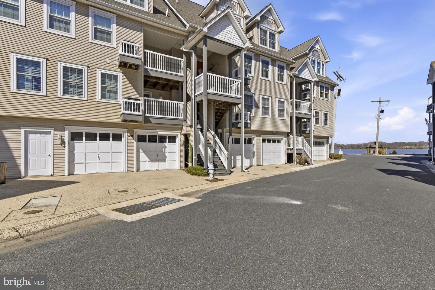 210 Pointe Way #210-A, Havre De Grace