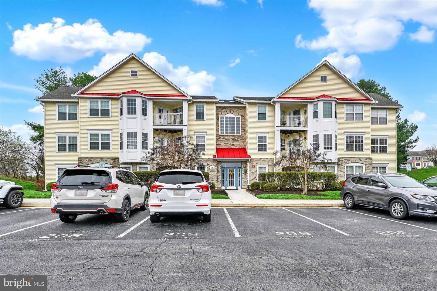 206 Kimary Court #2d, Forest Hill