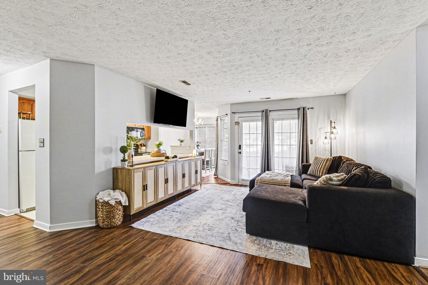 1717 Landmark Drive #1j, Forest Hill