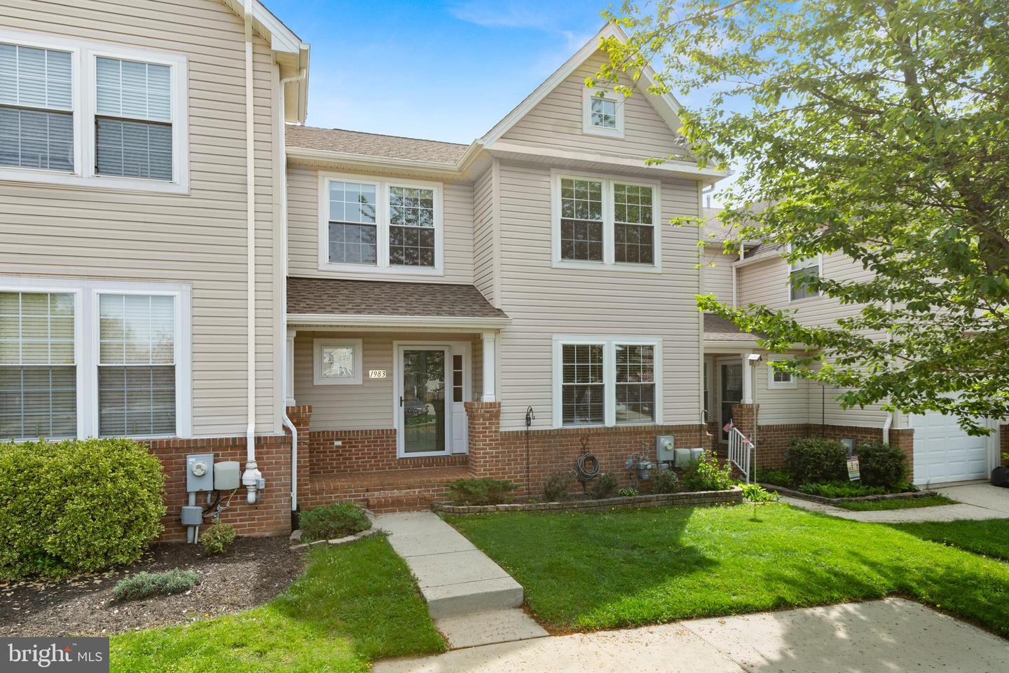 1983 Cullen Way, Forest Hill