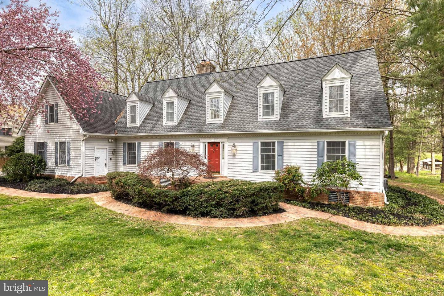 1216 Bonaire Road